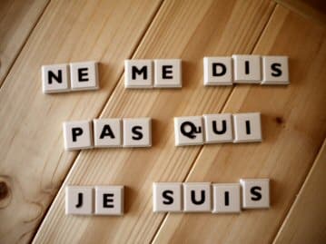 qui-je-suis_s